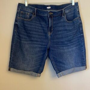 💜Old Navy Denim High Rise Bermuda Shorts size 16
